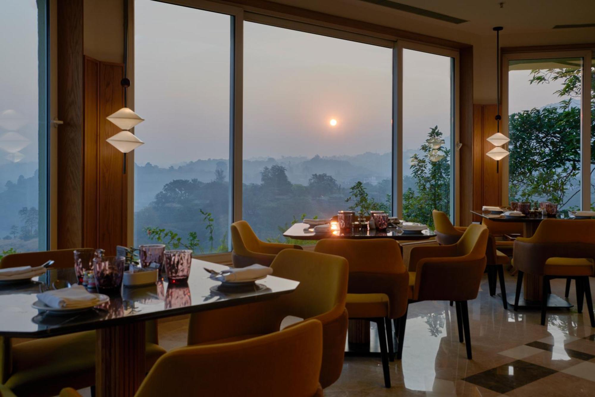 The Dukes Retreat Khandala Lonavala Kültér fotó