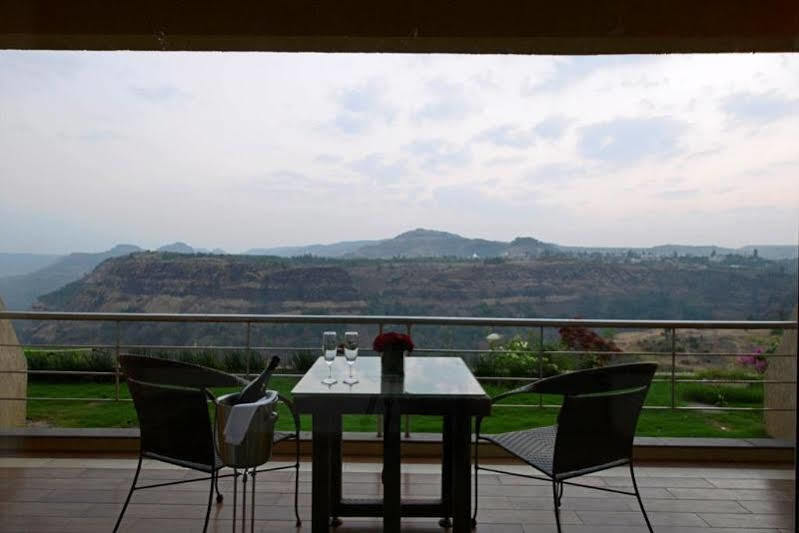 The Dukes Retreat Khandala Lonavala Kültér fotó